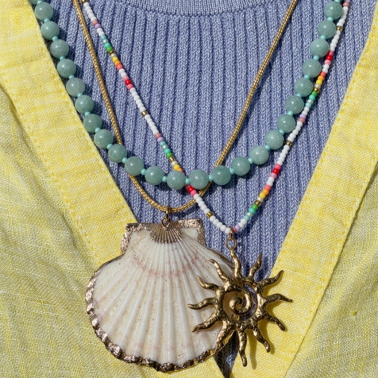 'NEW' MERMAID BLUE CANDY POPPER Beaded Necklace | Gold