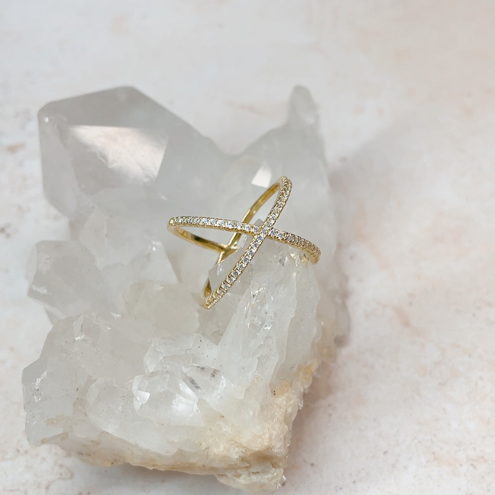 XOXO Diamond Dress Ring | Gold