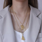PORTRAIT Freshwater Pearl Necklace | Gold (Waterproof)