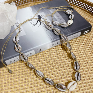 #2 CALYPSO Shell Necklace & Bracelet Set | Silver