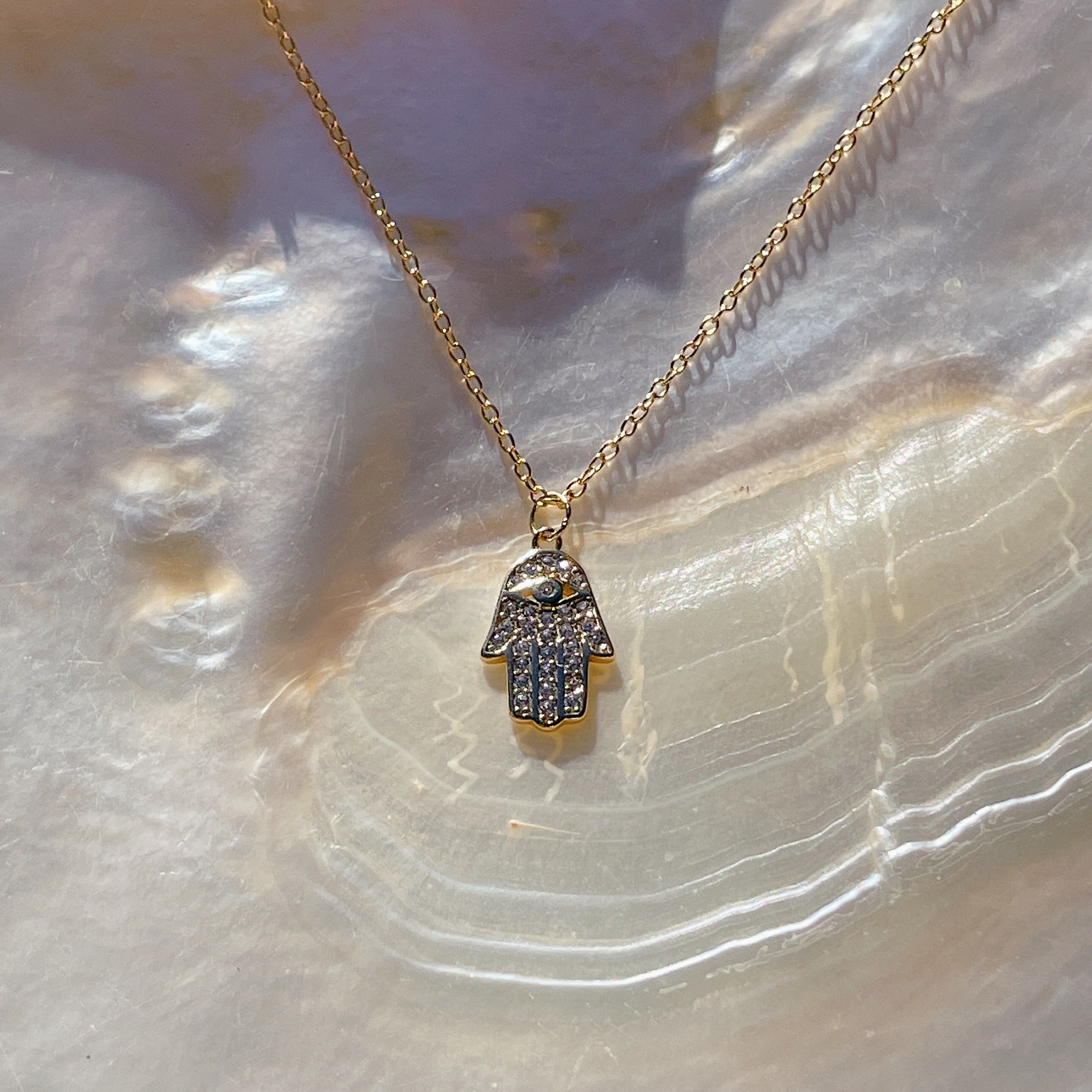 Jewish Jewelry-Ladies Hamsa Necklace 14K Gold
