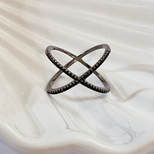 XOXO Diamond Dress Ring | Black
