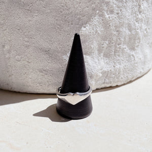 Wood Cone Ring Holder | Black