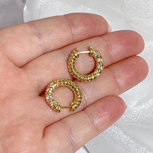 BABY TWISTED Luxury Diamond Hoops (2 in 1) | Gold