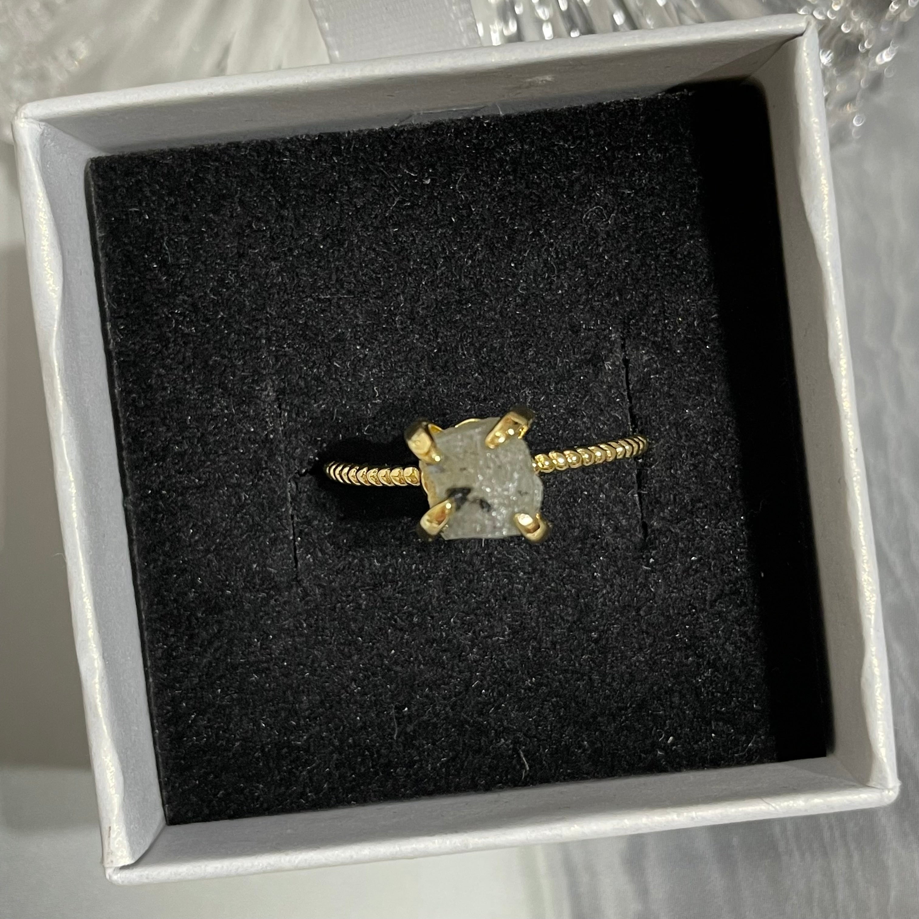 RAW CLAW Labradorite Crystal Ring | 14kt Gold (Adjustable)