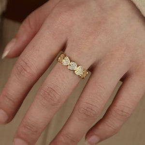 FOREVER Paved Heart Ring | Gold